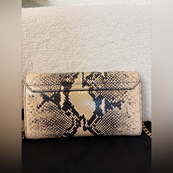 Versace Snake skin Women's Bag with chain - Picture 4 of 6